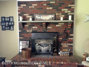 656 W Commodore Blvd, Jackson, NJ 08527 photo 5