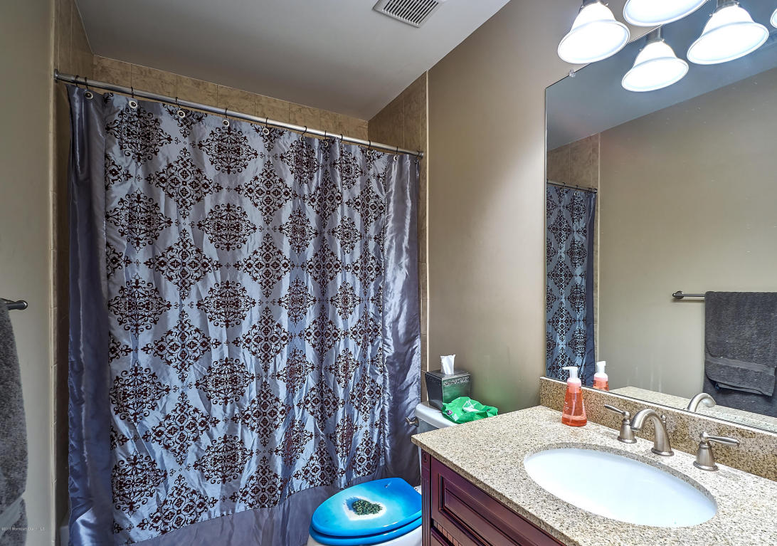 18 Mariners Bnd, Brielle, NJ 08730 photo 18