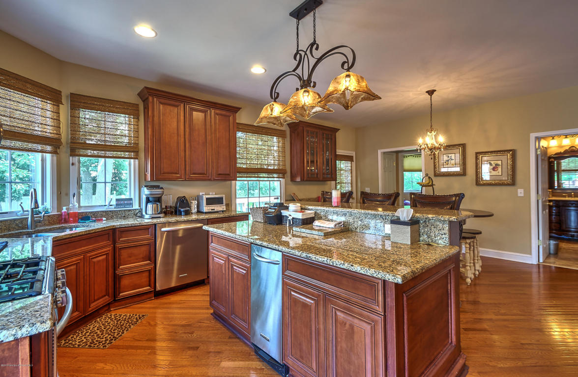 18 Mariners Bnd, Brielle, NJ 08730 photo 10