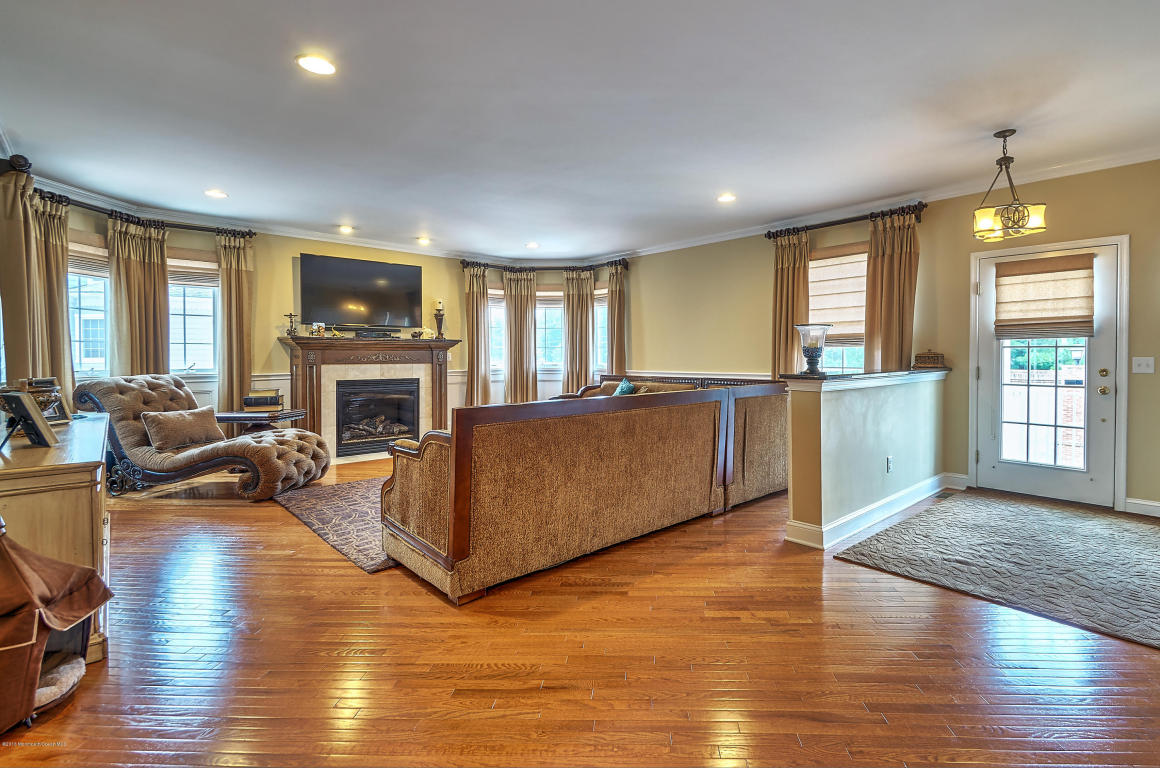 18 Mariners Bnd, Brielle, NJ 08730 photo 2