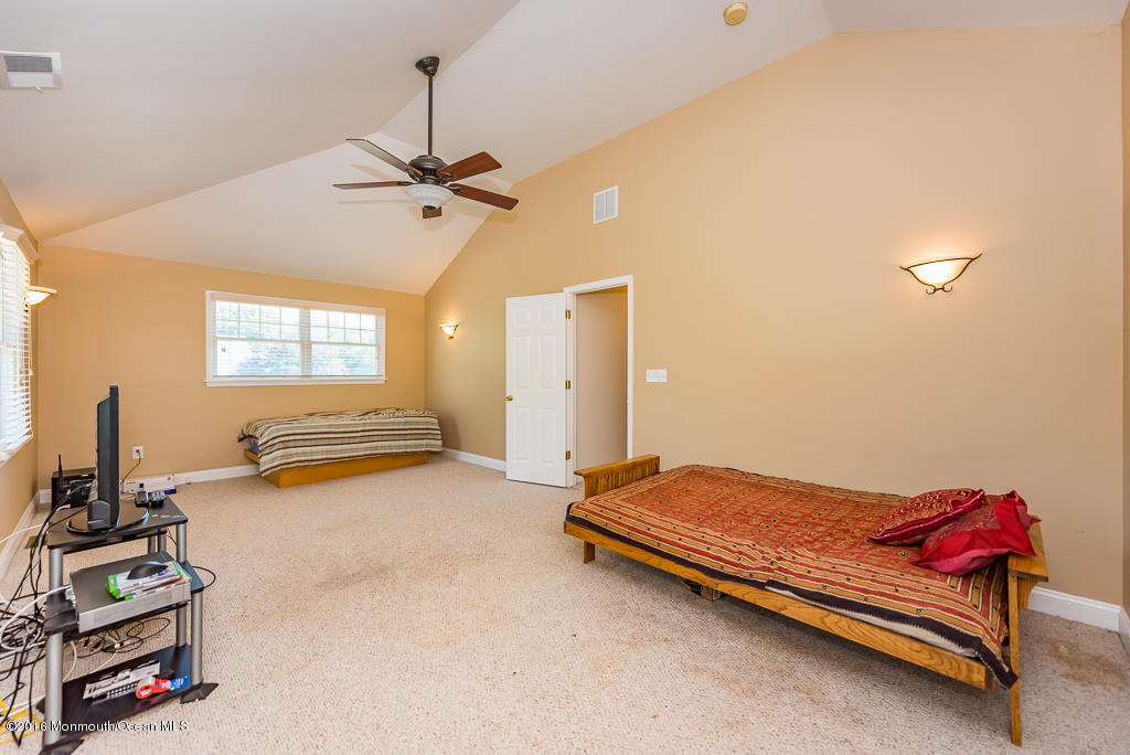 2017 Pilgrim Rd, Wall, NJ 07719 photo 21