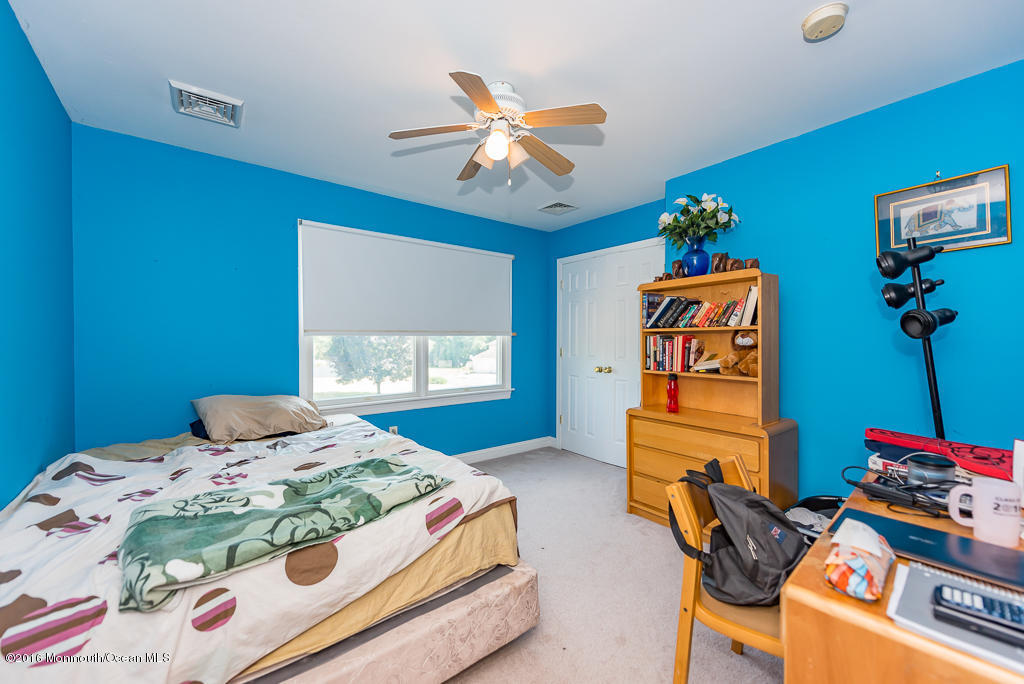 2017 Pilgrim Rd, Wall, NJ 07719 photo 24