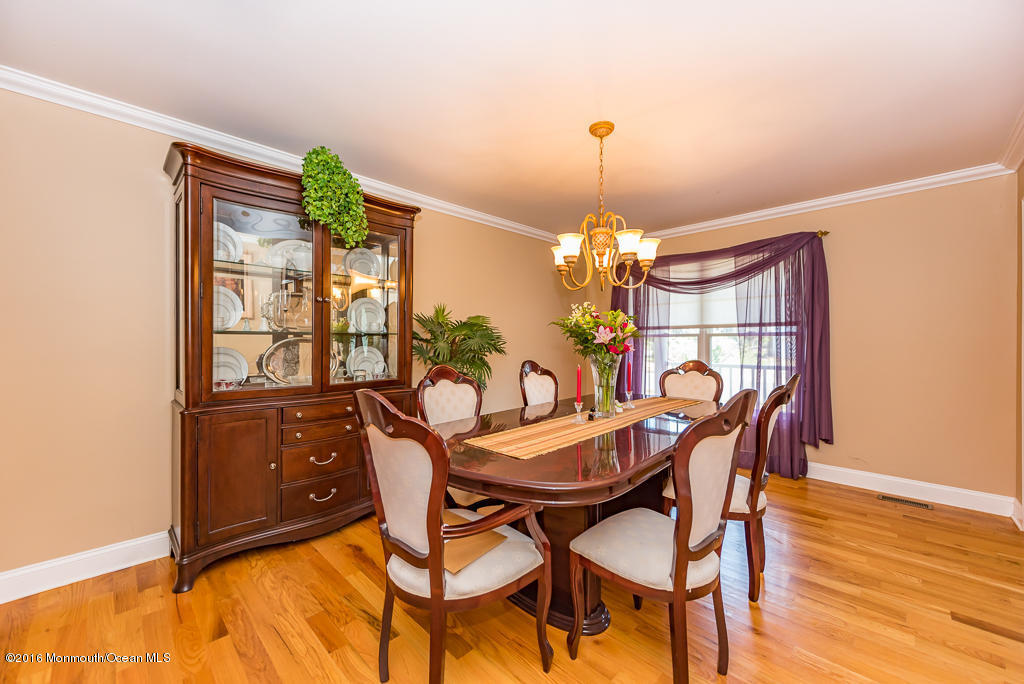 2017 Pilgrim Rd, Wall, NJ 07719 photo 9