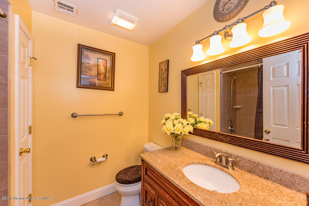 2017 Pilgrim Rd, Wall, NJ 07719 photo 18