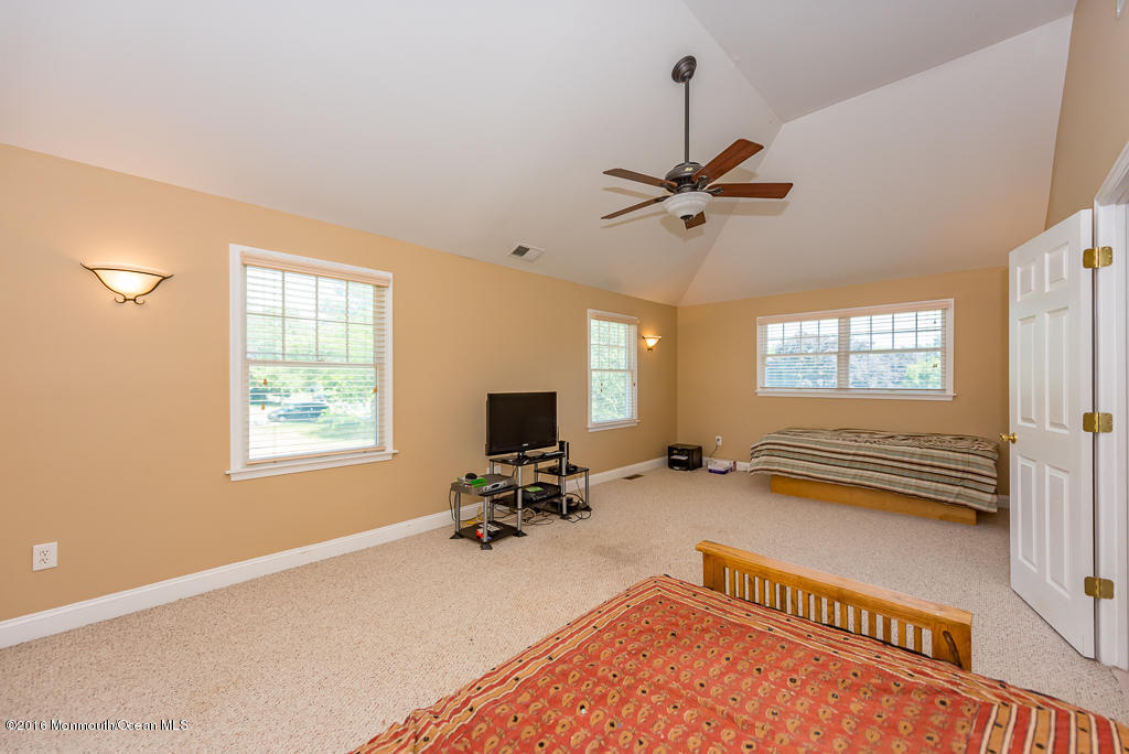 2017 Pilgrim Rd, Wall, NJ 07719 photo 22
