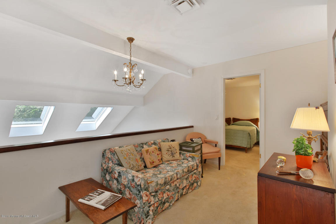 8 Berkeley Sq, Brielle, NJ 08730 photo 16