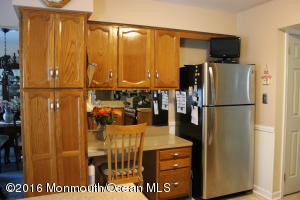 6 Stratton Dr, Howell, NJ 07731 photo 6