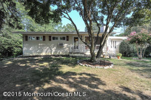 36 Middlesex Rd, Matawan, NJ 07747 photo 13