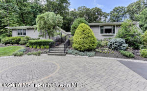 34 Laurel Brook Rd, Lincroft, NJ 07738 photo 1