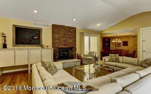 34 Laurel Brook Rd, Lincroft, NJ 07738 photo 11