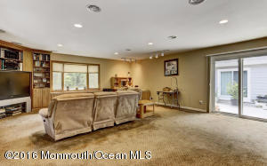 34 Laurel Brook Rd, Lincroft, NJ 07738 photo 12
