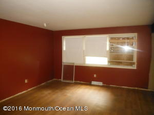 219 Platt Ave, Wrightstown, NJ 08562 photo 4
