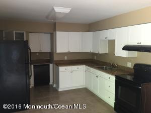 11 Barbara Ct, Waretown, NJ 08758 photo 2