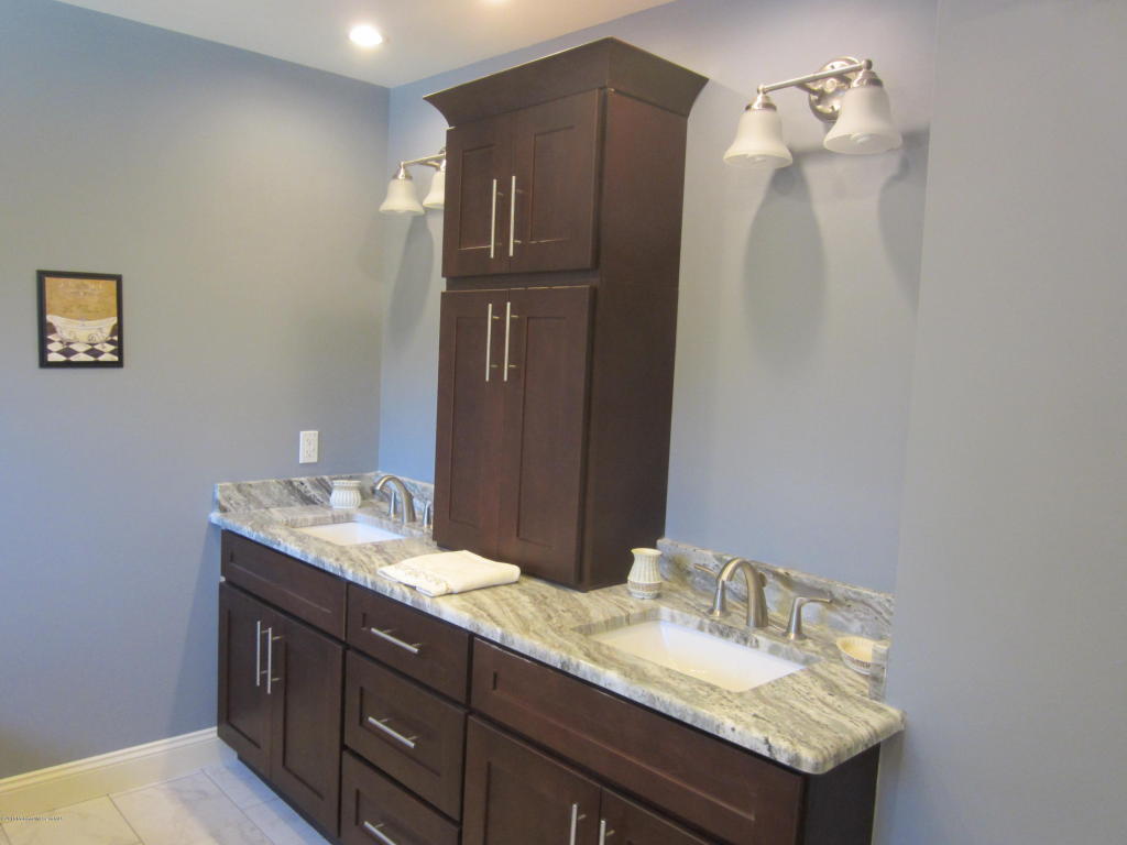 24 Kenneth Ter E, Middletown, NJ 07748 photo 26