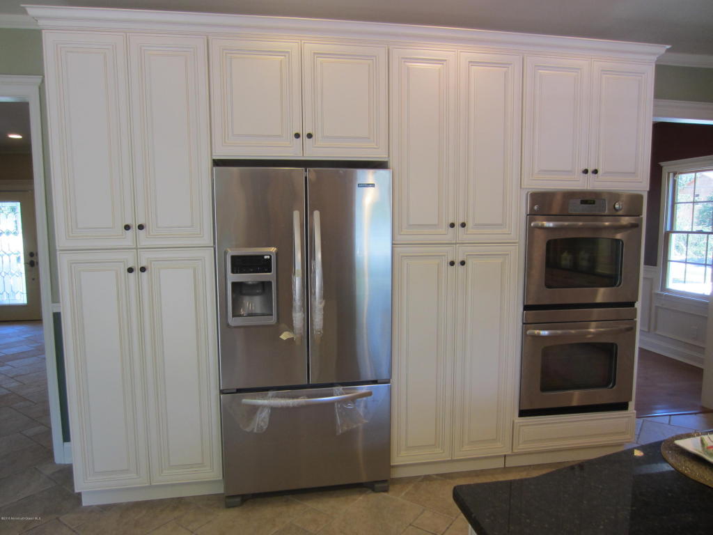 24 Kenneth Ter E, Middletown, NJ 07748 photo 9