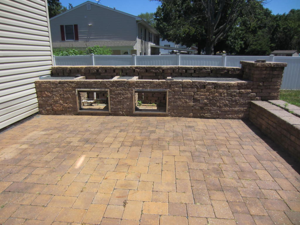 24 Kenneth Ter E, Middletown, NJ 07748 photo 35