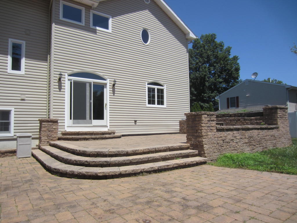 24 Kenneth Ter E, Middletown, NJ 07748 photo 34