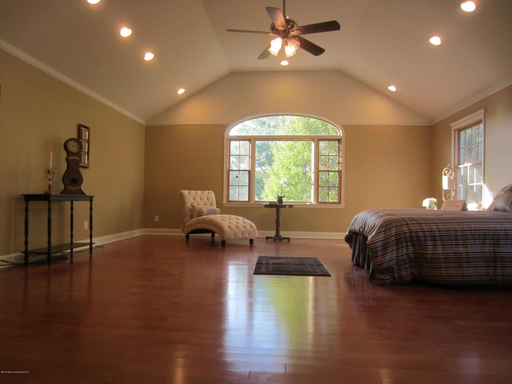 24 Kenneth Ter E, Middletown, NJ 07748 photo 25