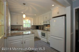 129 Willow Dr, Jackson, NJ 08527 photo 3