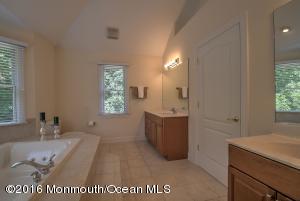 9 Fitzpatrick Run, Millstone, NJ 08535 photo 20