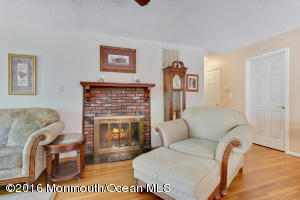 35 Maple Ln #B, Brielle, NJ 08730 photo 4