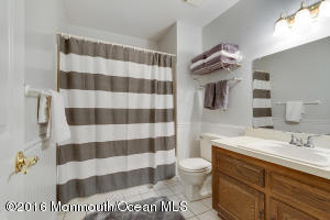 35 Maple Ln #B, Brielle, NJ 08730 photo 24