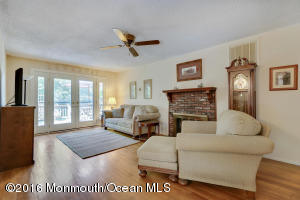 35 Maple Ln #B, Brielle, NJ 08730 photo 3