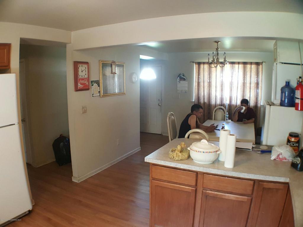 24 E 1st St, Howell, NJ 07731 photo 8