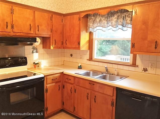 500 Frank Applegate Rd, Jackson, NJ 08527 photo 9