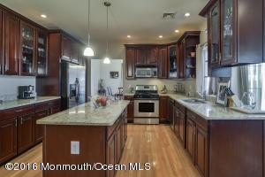 81 Hamilton Ave, Leonardo, NJ 07737 photo 27