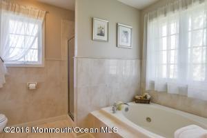 81 Hamilton Ave, Leonardo, NJ 07737 photo 58
