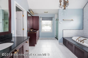 1001 Cedar Ln, Brielle, NJ 08730 photo 9