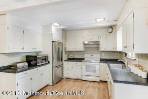 4 Florida Pl, Jackson, NJ 08527 photo 3