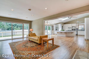 16 Mockingbird Rd, Edison, NJ 08820 photo 5