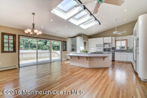 16 Mockingbird Rd, Edison, NJ 08820 photo 6