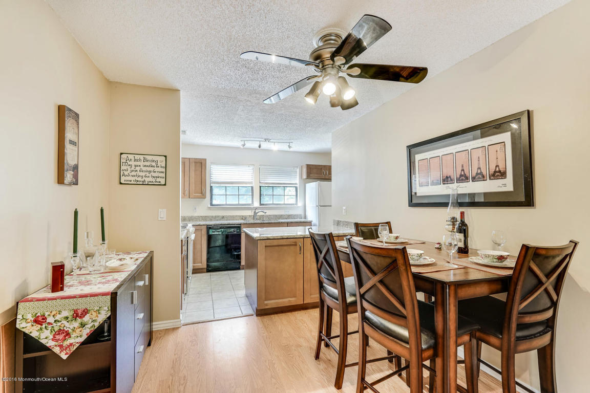 806 Violet Ln, Jackson, NJ 08527 photo 12