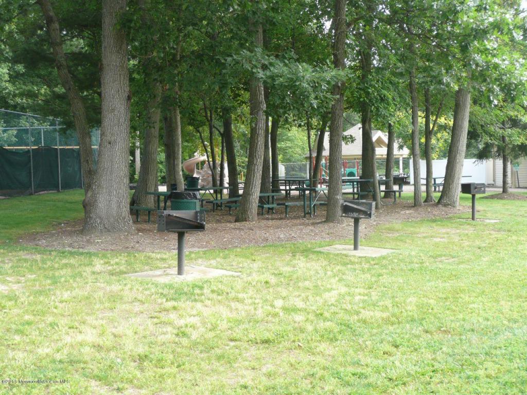 806 Violet Ln, Jackson, NJ 08527 photo 30
