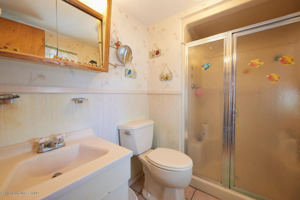 25 Brevent Ave, Leonardo, NJ 07737 photo 7