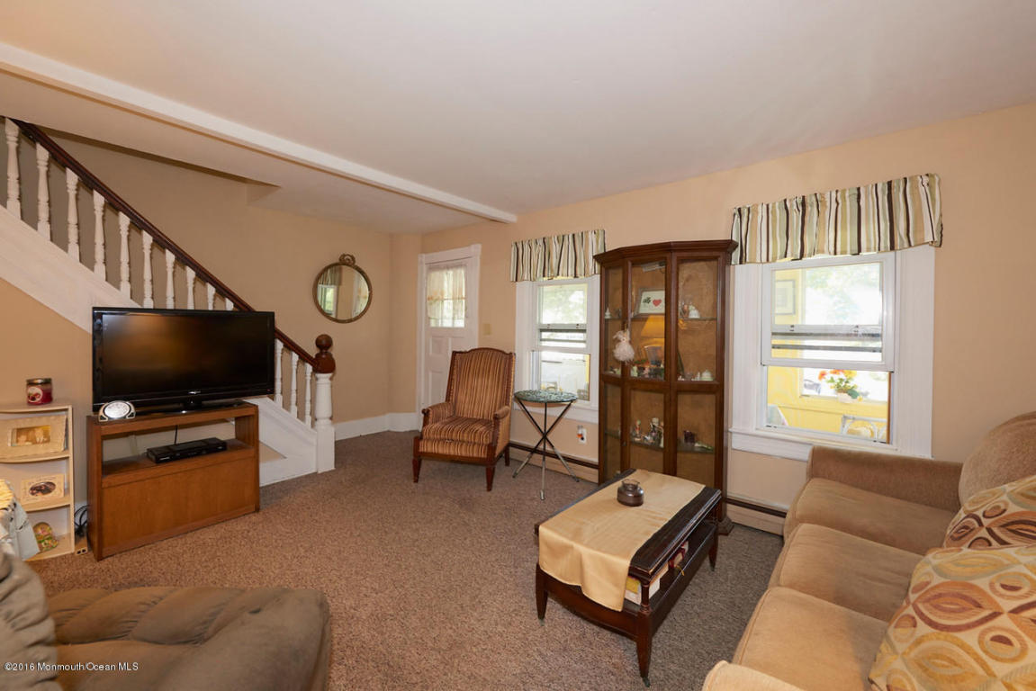 25 Brevent Ave, Leonardo, NJ 07737 photo 4