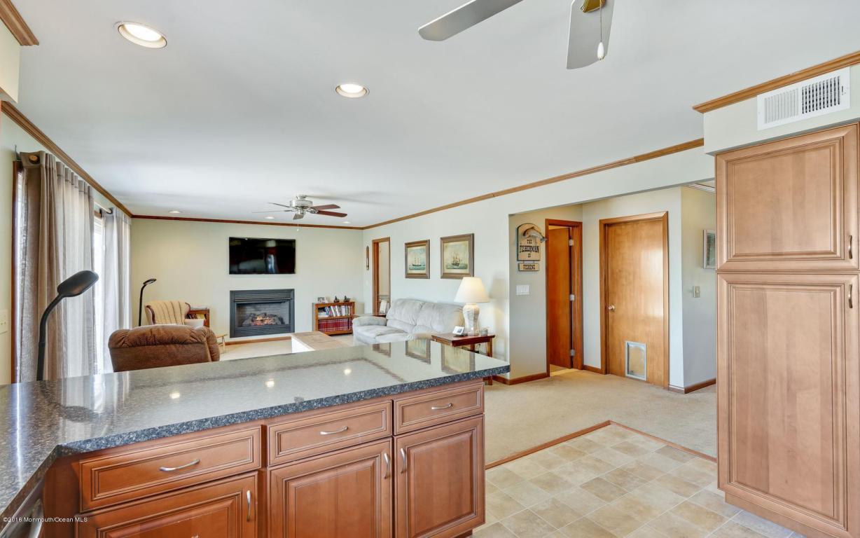 672 Harbor Rd, Brick, NJ 08724 photo 12