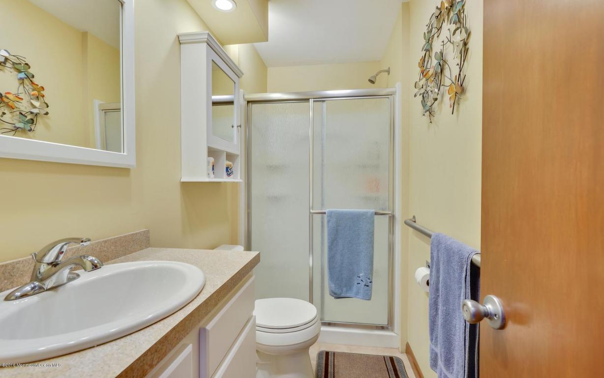 672 Harbor Rd, Brick, NJ 08724 photo 18
