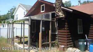 833 Windsor St, Forked River, NJ 08731 photo 3