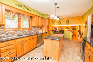 35 Pitney Ln, Jackson, NJ 08527 photo 5