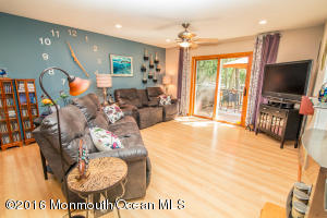 35 Pitney Ln, Jackson, NJ 08527 photo 8
