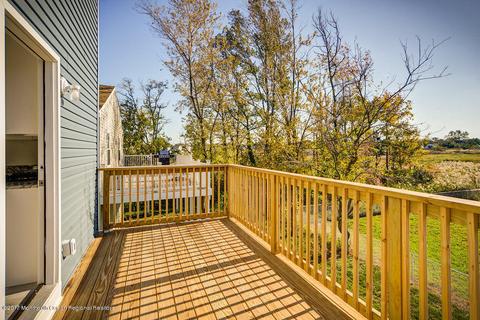 628 Front St, Union Beach, NJ 07735 photo 10