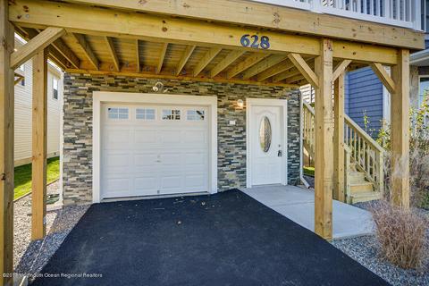 628 Front St, Union Beach, NJ 07735 photo 15