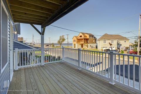 628 Front St, Union Beach, NJ 07735 photo 31