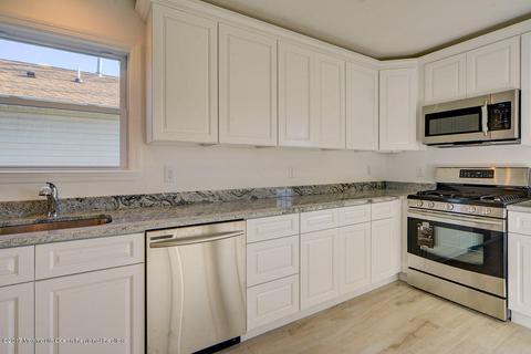 628 Front St, Union Beach, NJ 07735 photo 18
