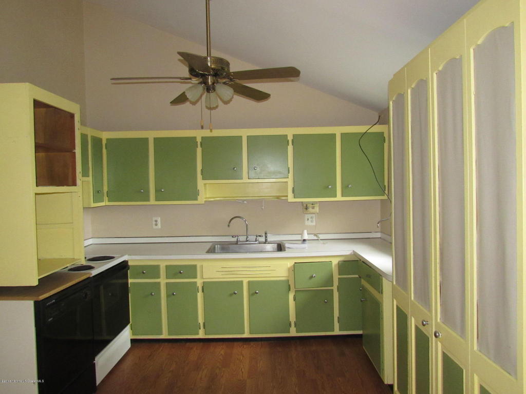 400 Bennett Pl, Brielle, NJ 08730 photo 6