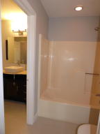 19 Commons Dr, Neptune Township, NJ 07753 photo 35